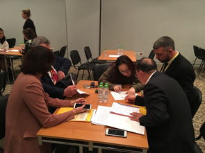 以青春之橋 筑合作之基——記中國(guó)留俄學(xué)生志愿服務(wù)第九屆中俄中小企業(yè)合作圓桌會(huì)議